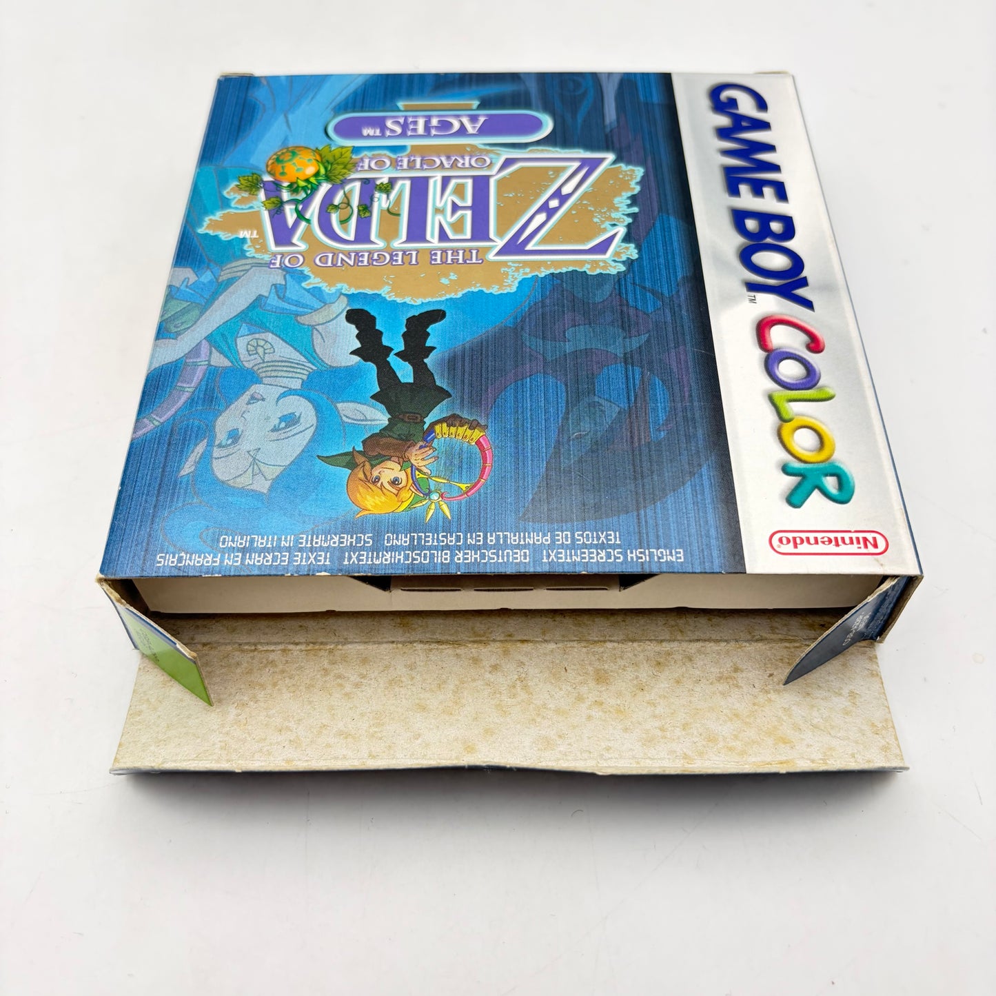 THE LEGEND OF ZELDA: ORACLE OF AGES - GAMEBOY COLOR