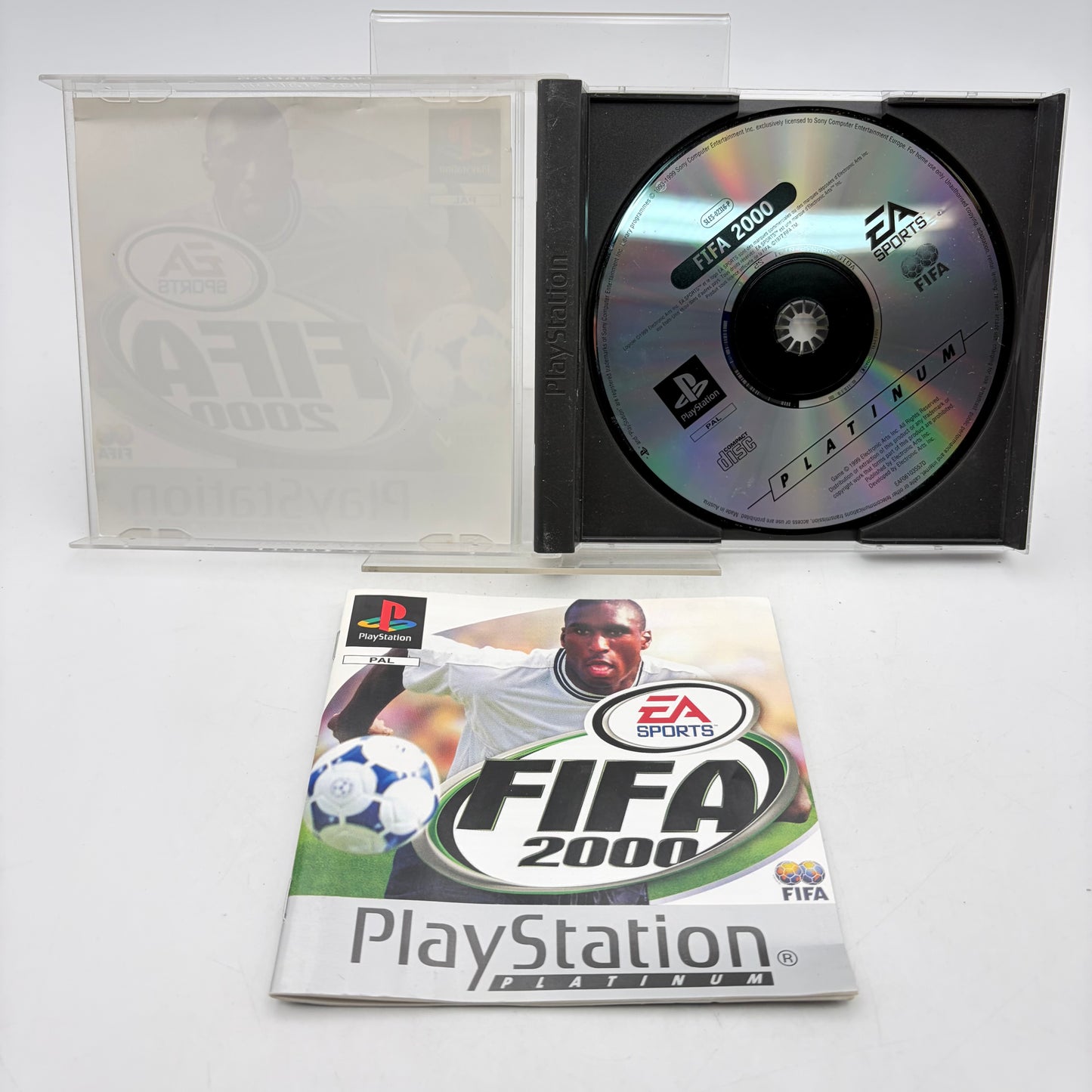FIFA 2000 - PLAYSTATION 1