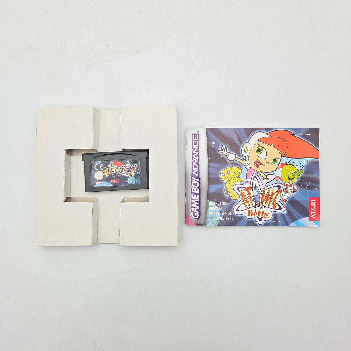 Atomic Betty - Gameboy Advance - Strike Games