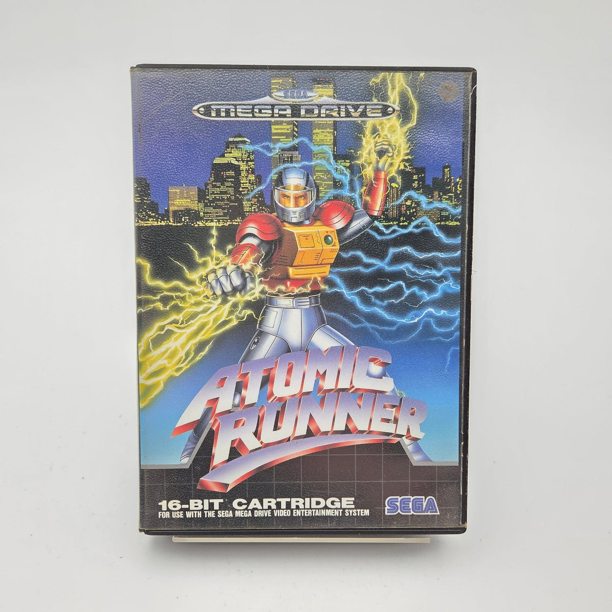 Atomic Runner - Mega Drive - Strike Games