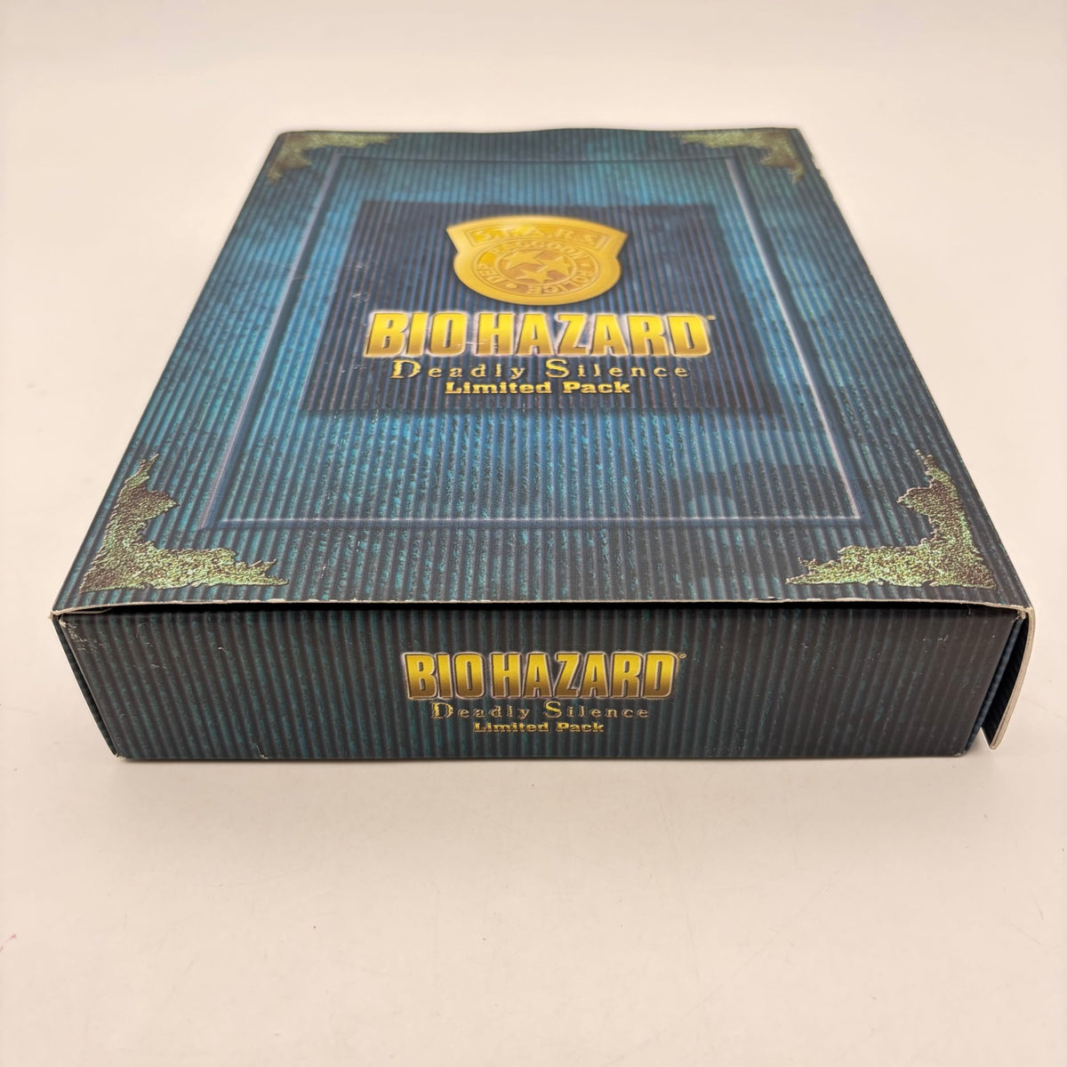 BIOHAZARD DEADLY SILENCE LIMITED PACK - NINTENDO DS - Strike Games