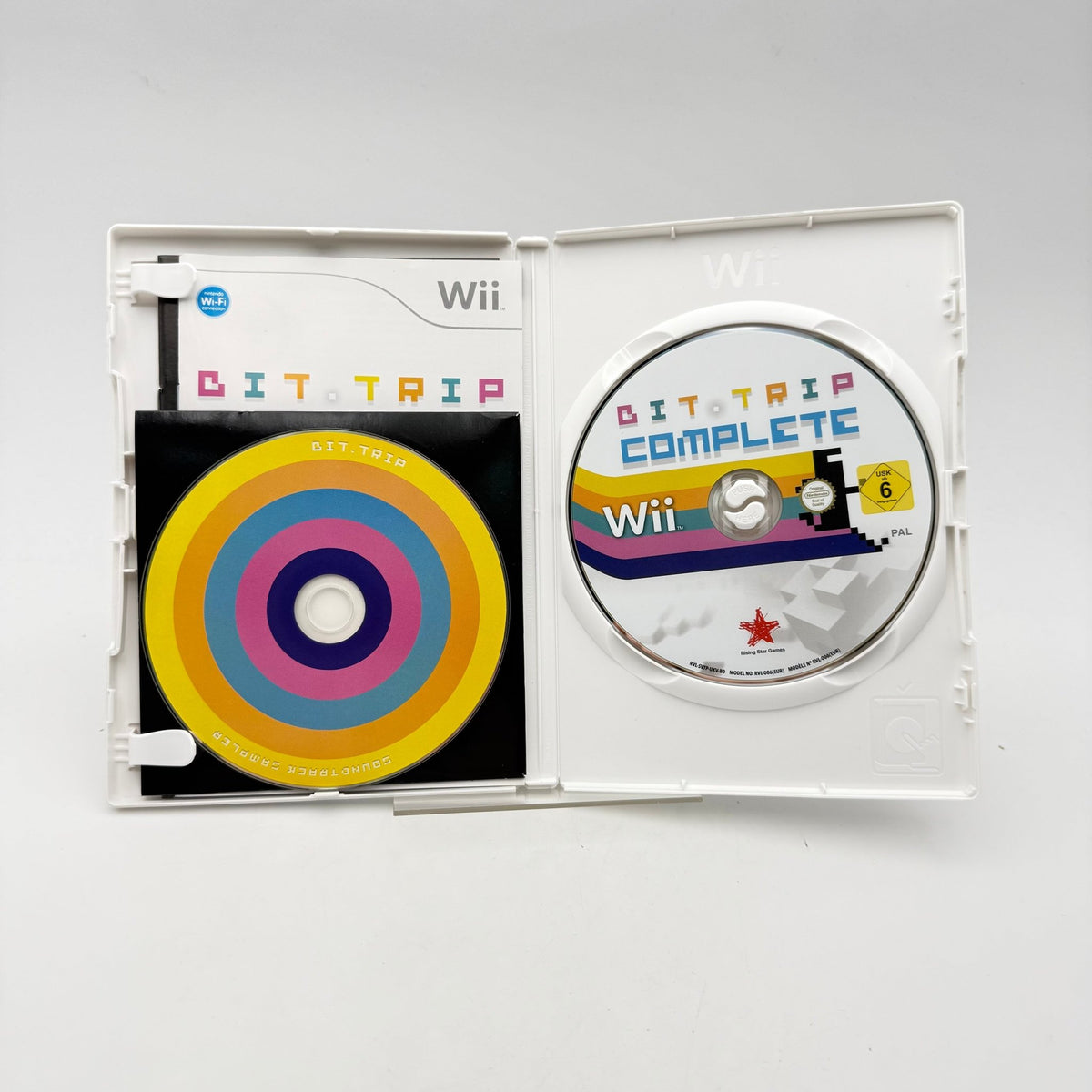 BIT.TRIP COMPLETE - WII - Strike Games