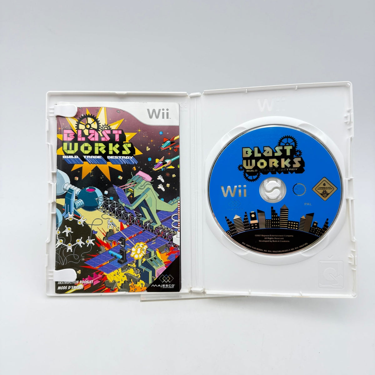 BLAST WORKS - WII - Strike Games