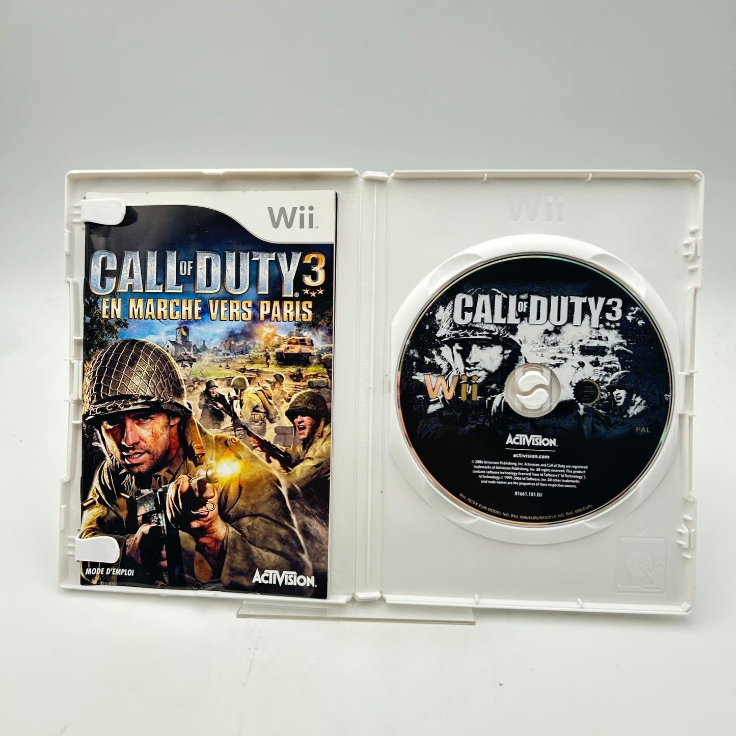 CALL OF DUTY 3 EN MARCHE VERS PARIS - WII - Strike Games