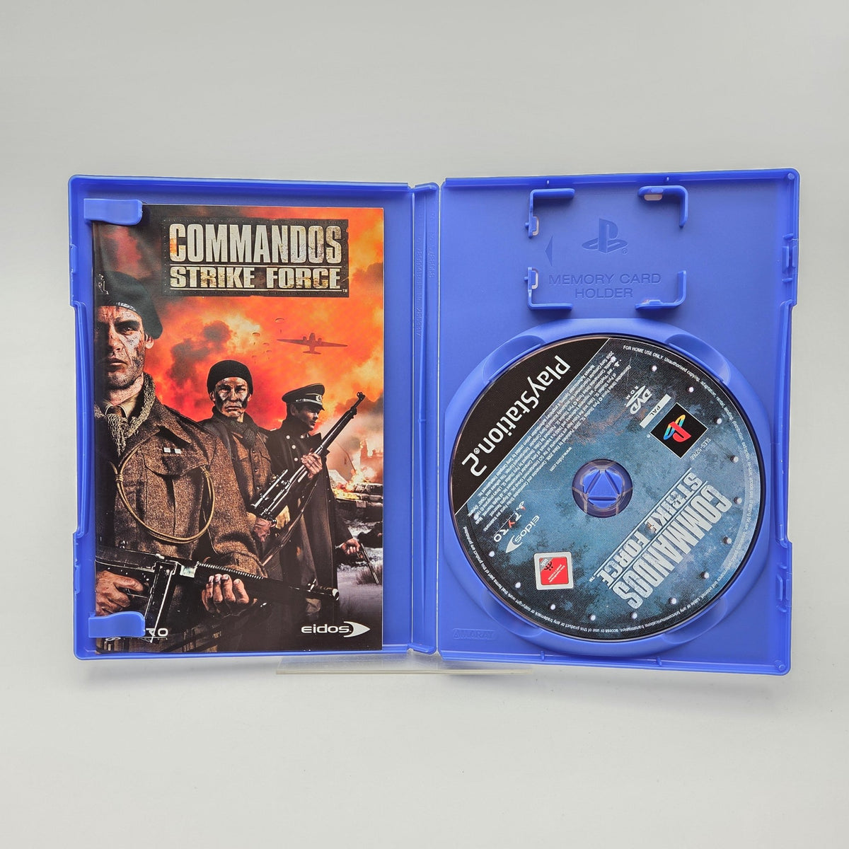 COMMANDOS STRIKE FORCE - PLAYSTATION 2 - Strike Games