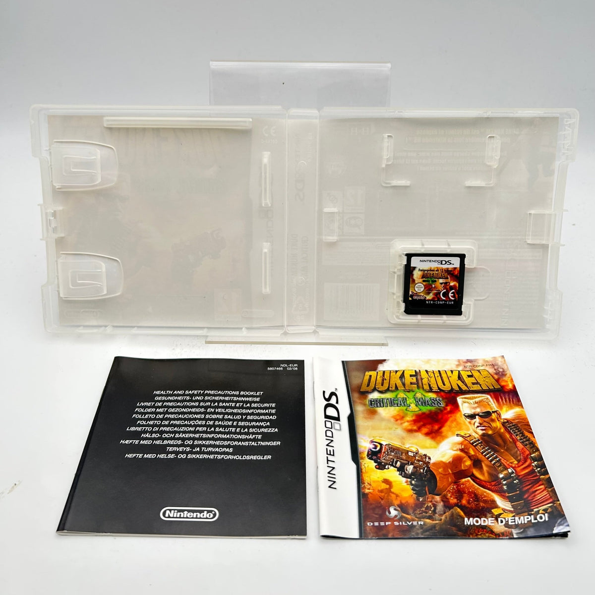 DUKE NUKEM CRITICAL MASS - DS - Strike Games