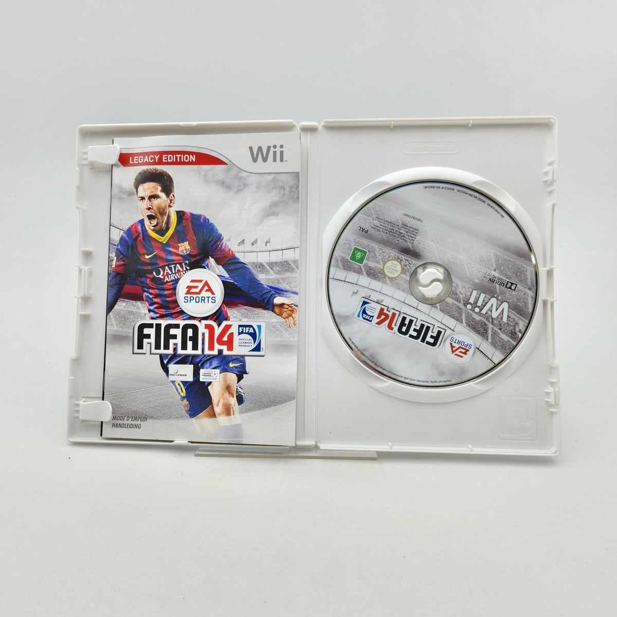 FIFA 14 - WII - Strike Games