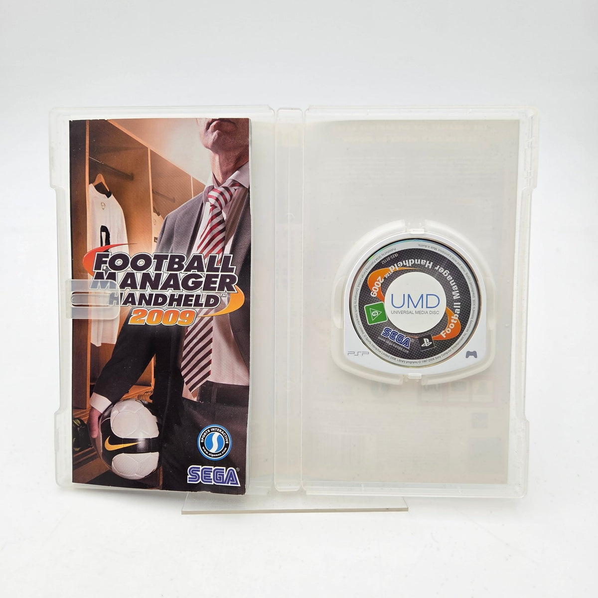FOOTBALL MANAGER HANDHELD 2009 - PLAYSTATION PORTABLE - Strike Games