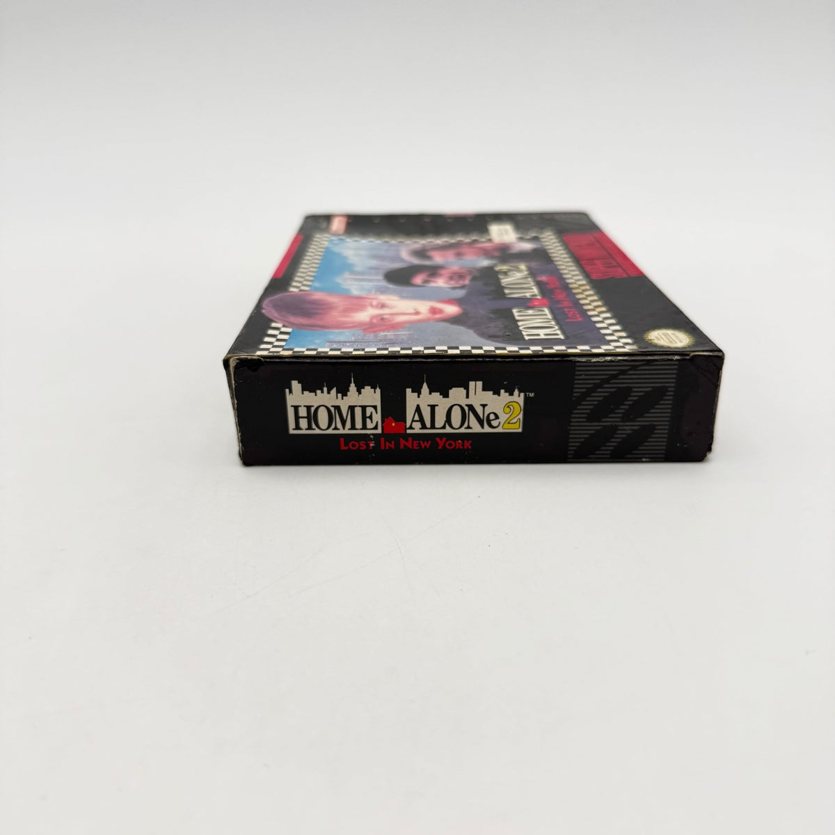 HOME ALONE 2 LOST IN NEW YORK - SUPER NINTENDO US - Strike Games