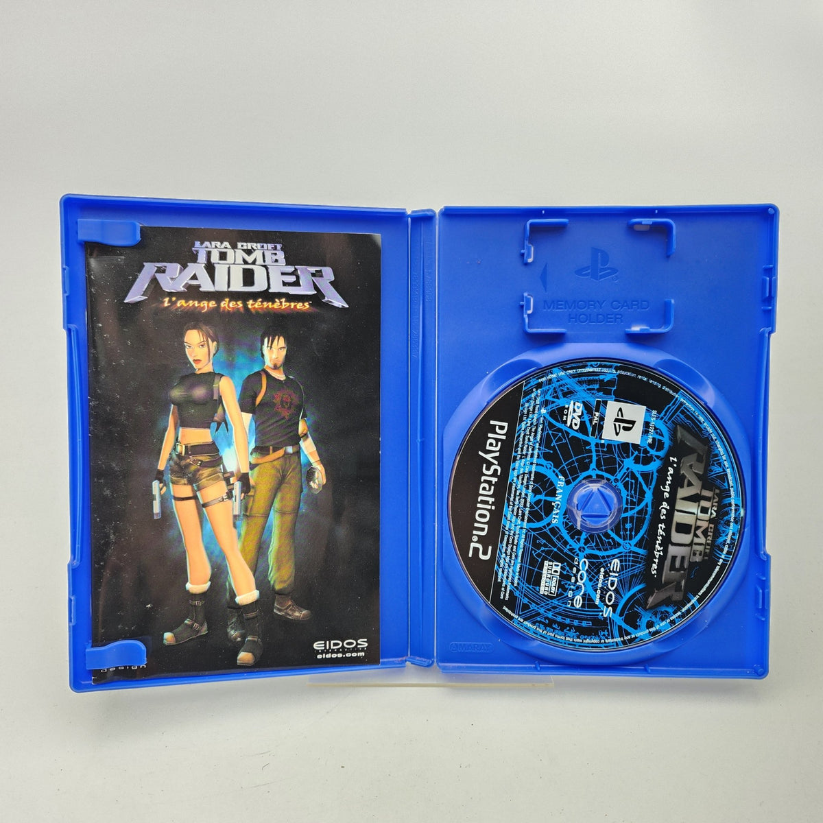 LARA CROFT TOMB RAIDER L'ANGE DES TENEBRES - PLAYSTATION 2 - Strike Games