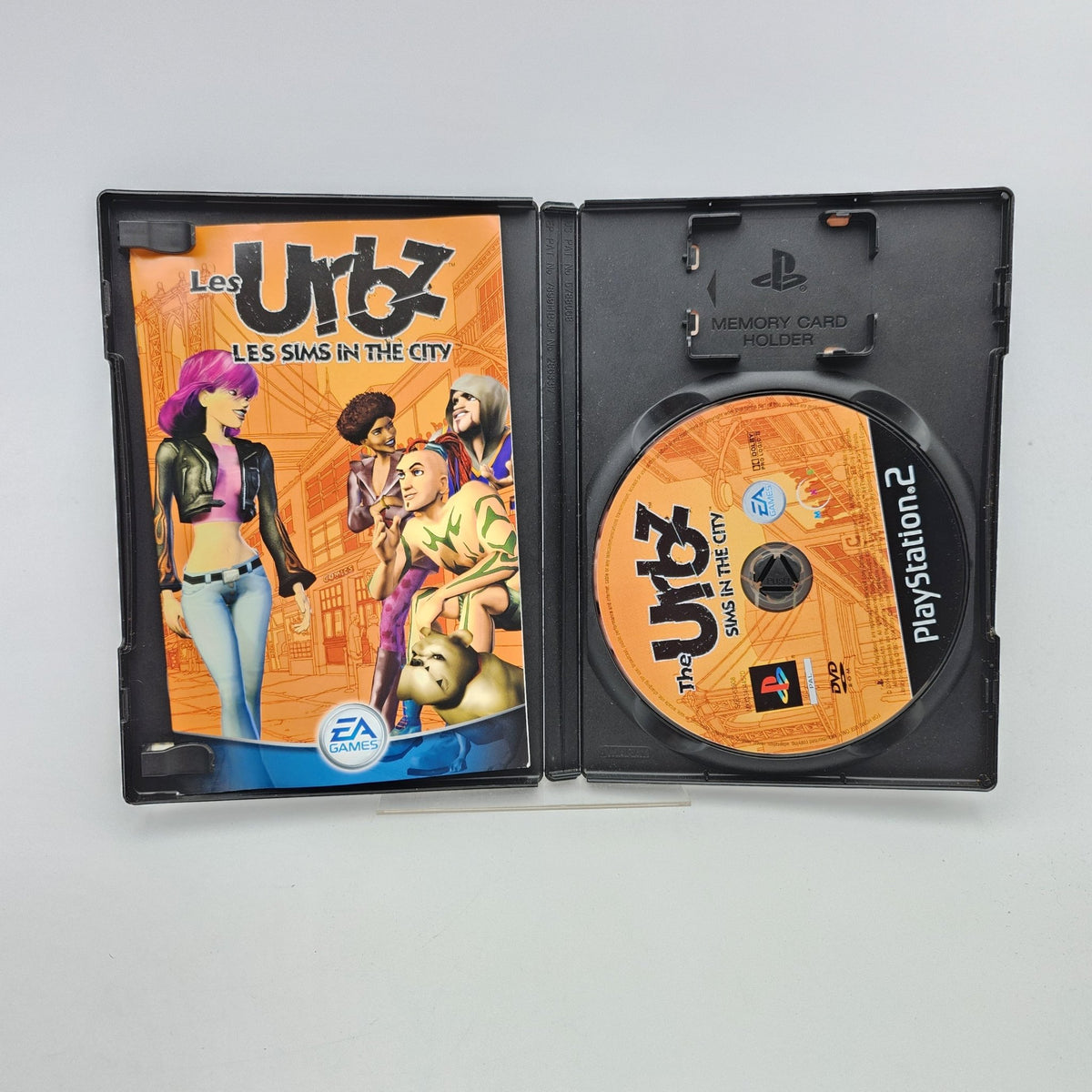 LES URBZ LES SIMS IN THE CITY - PLAYSTATION 2 - Strike Games
