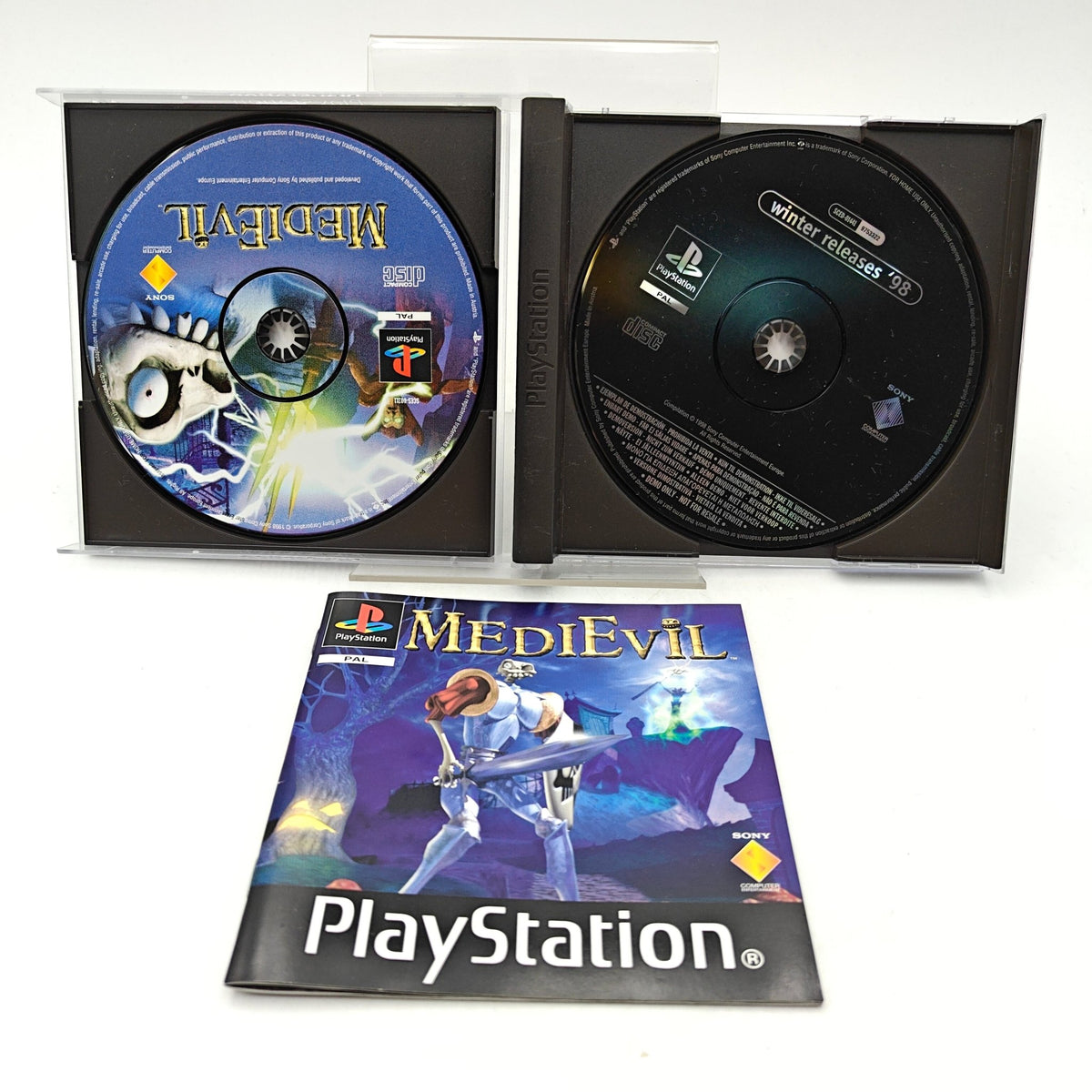 MEDIEVIL - PLAYSTATION 1 - Strike Games