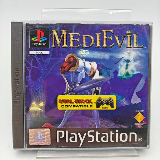MEDIEVIL - PLAYSTATION 1 - Strike Games