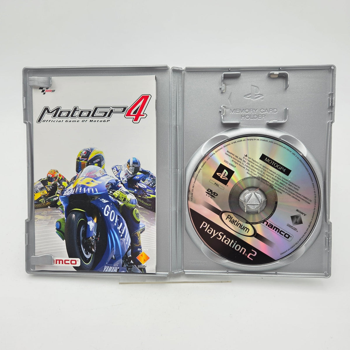MOTO GP 4 - PLAYSTATION 2 - Strike Games