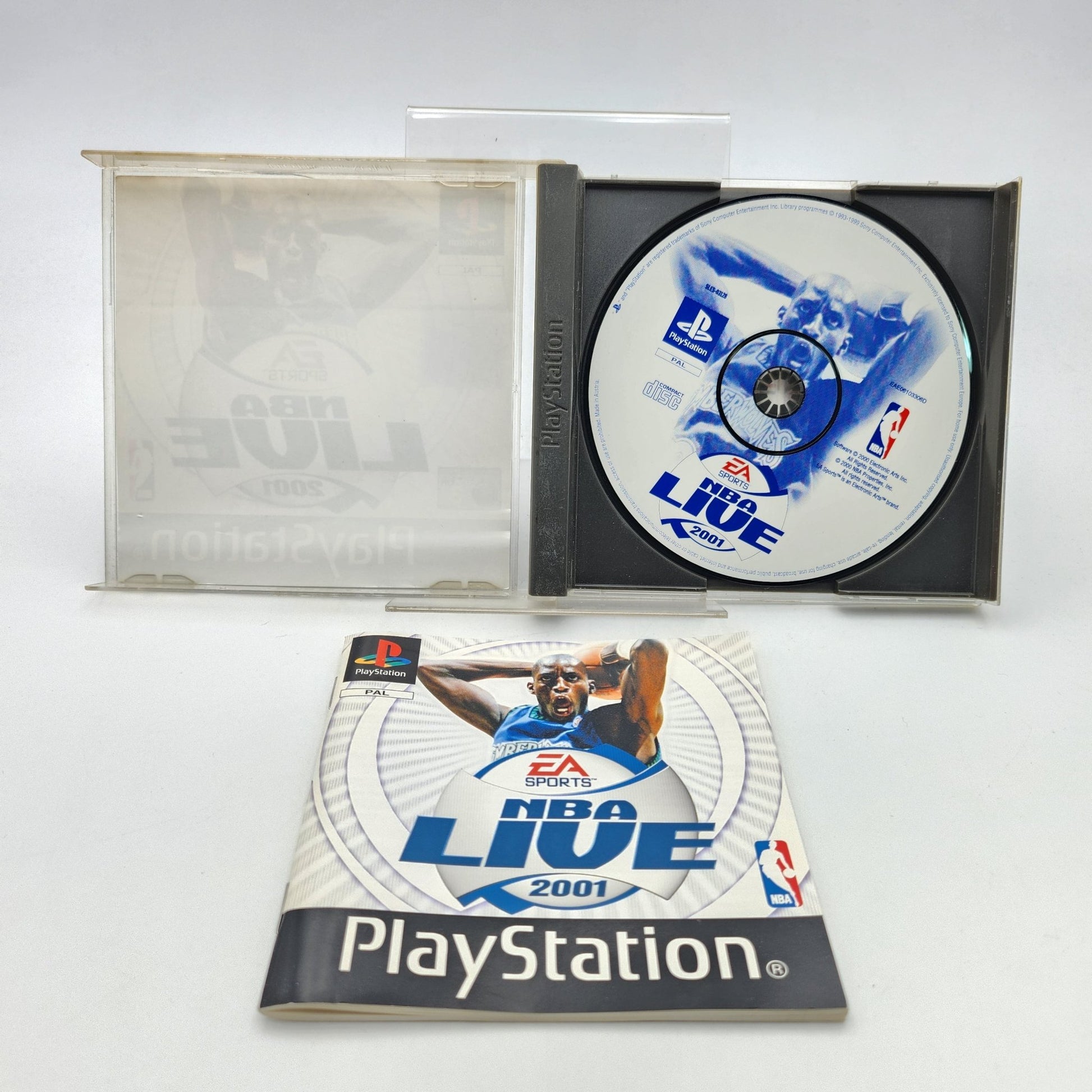 NBA LIVE 2001 - PLAYSTATION 1 - Strike Games