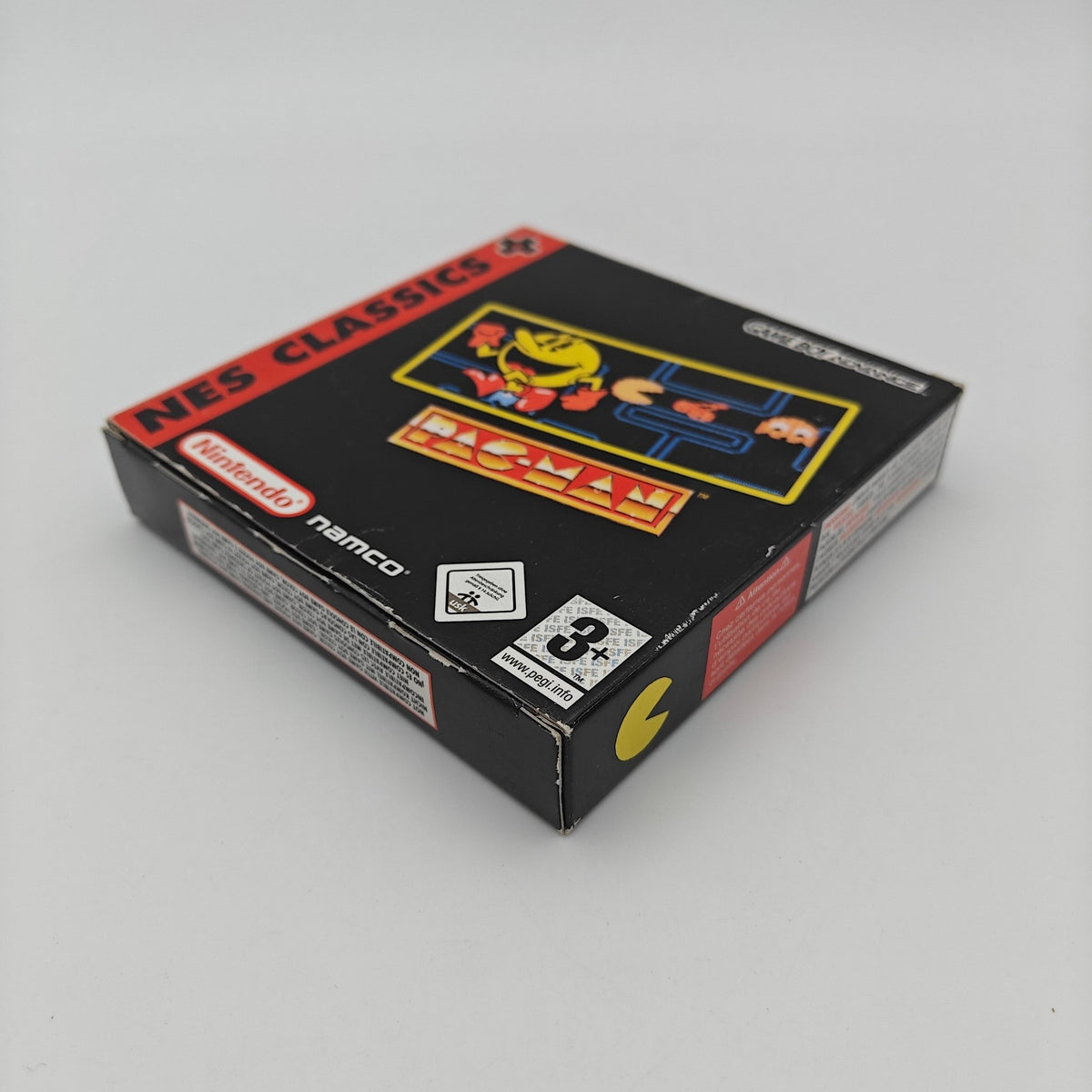 Pac-Man - NES Classics - Gameboy Advance - Strike Games