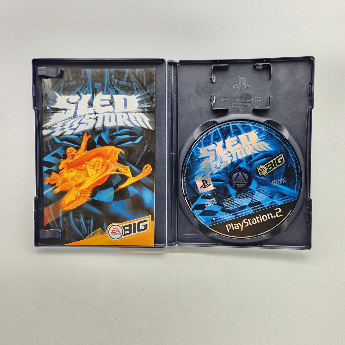 SLED STORM - PLAYSTATION 2 - Strike Games