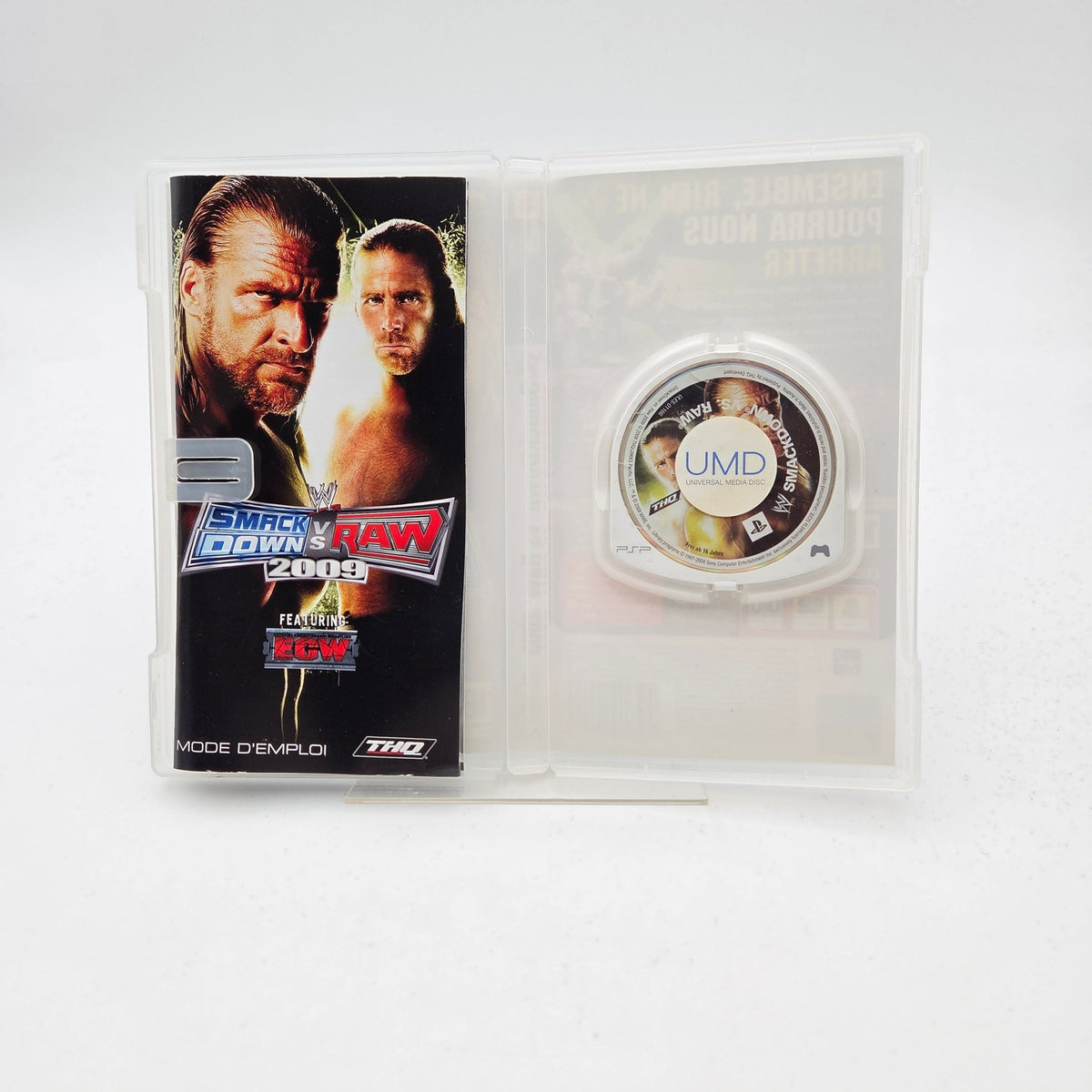 SMACKDOWN VS RAW 2009 - PLAYSTATION PORTABLE - Strike Games