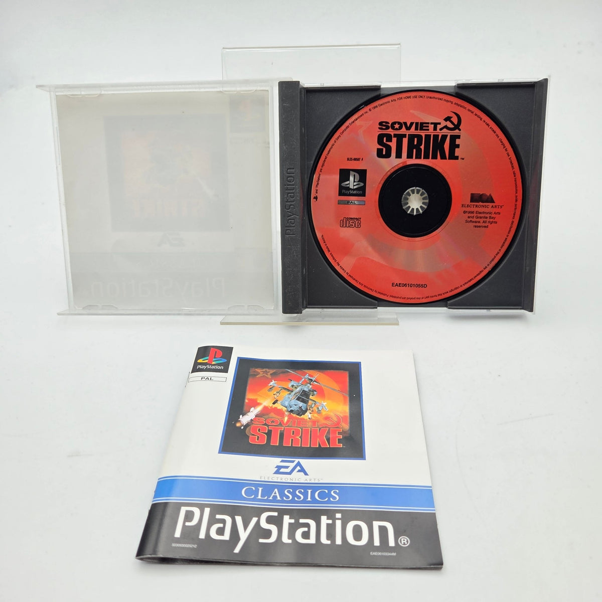 SOVIET STRIKE - PLAYSTATION 1 - Strike Games
