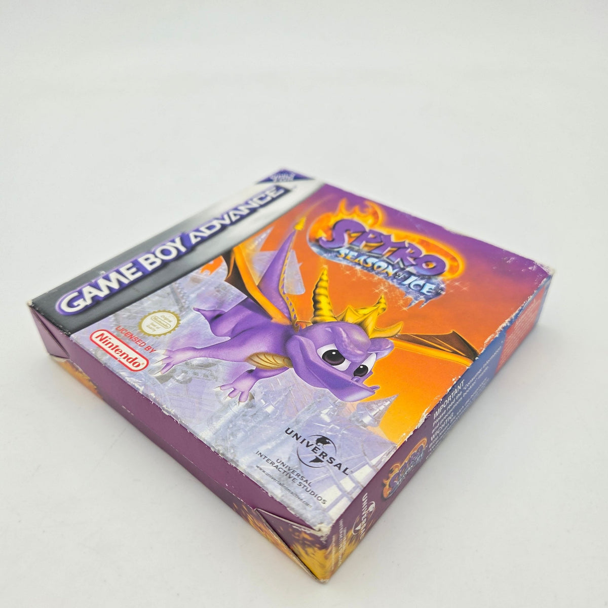 Spyro Season of Ice - Gameboy Advance - Strike Games