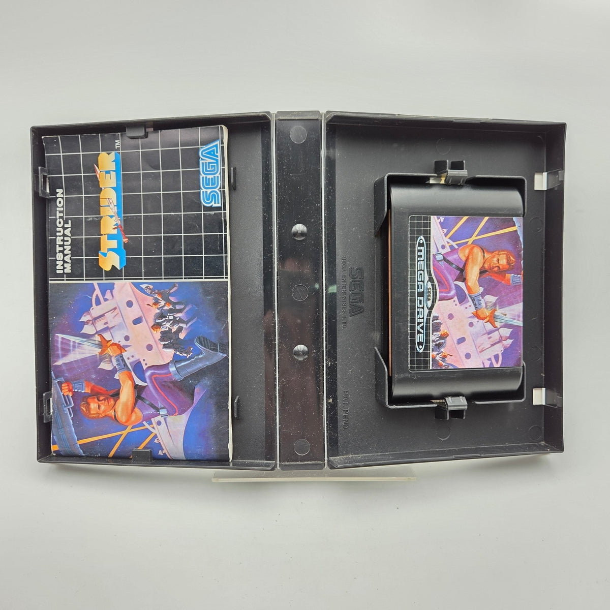 Strider - Mega Drive - Strike Games
