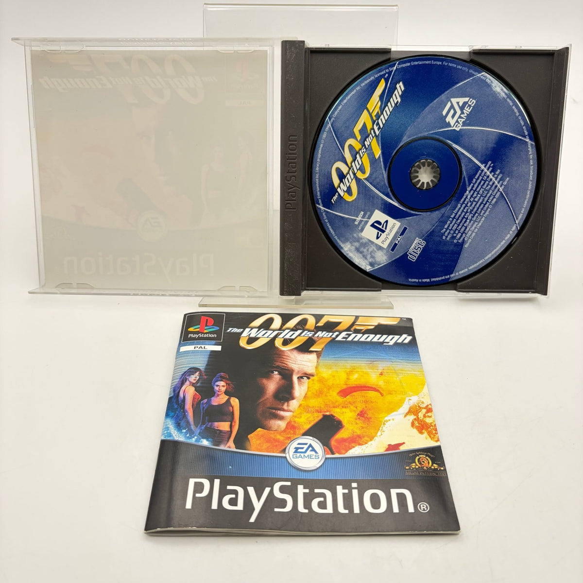 THE WORLD IS NOT ENOUGH - PLAYSTATION 1 - Strike Games