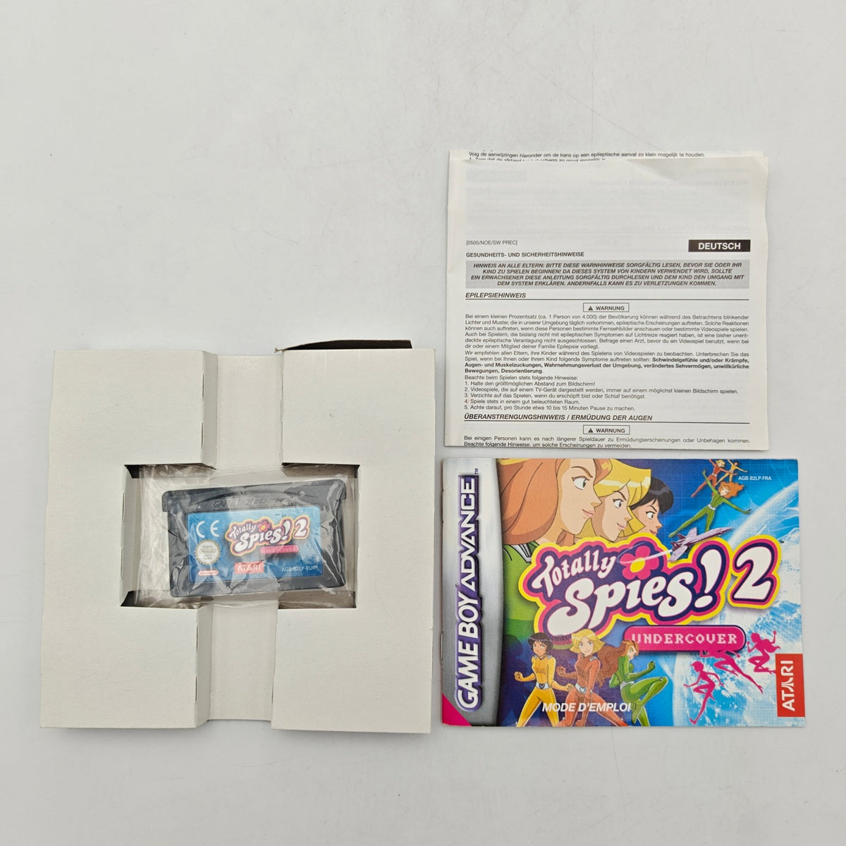TOTALLY SPIES! 2: UNDERCOVER - GAMEBOY ADVANCE - Strike Games