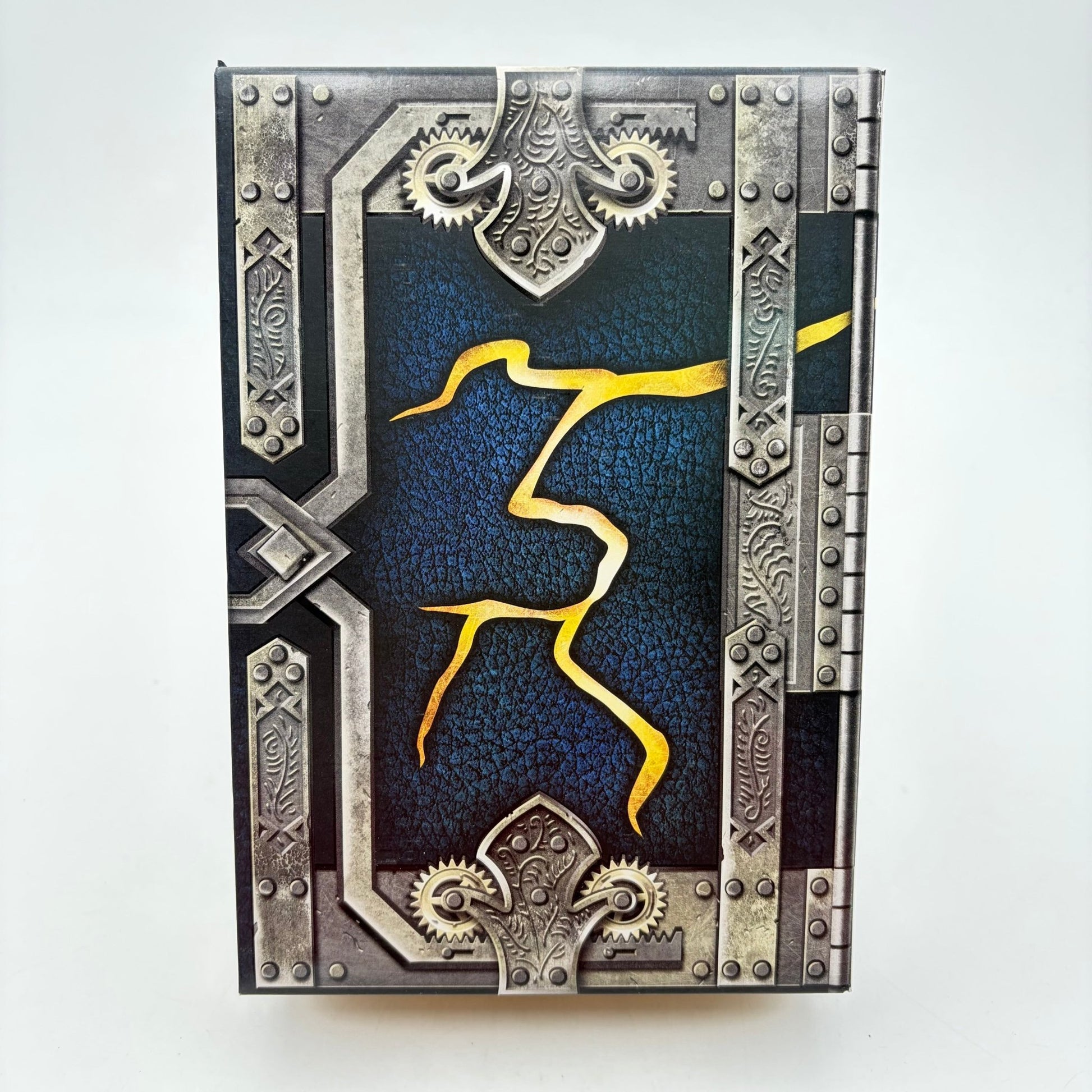 TRIANGLE STRATEGY – TACTICIAN'S LIMITED EDITION - SWITCH - Strike Games