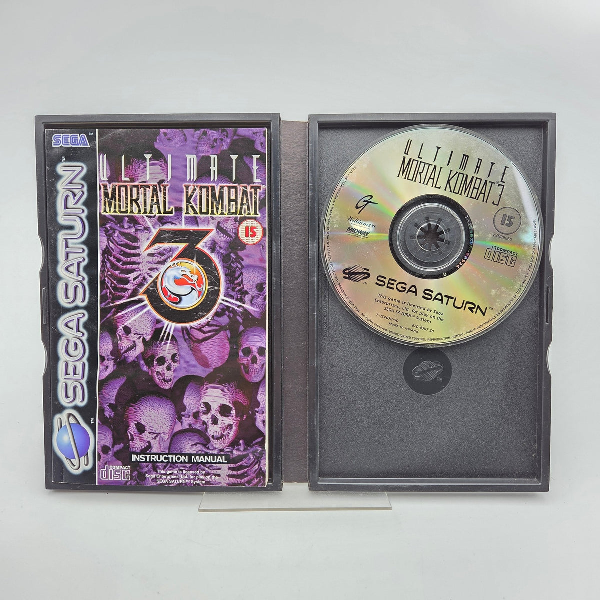 Ultimate Mortal Kombat 3 - Saturn - Strike Games