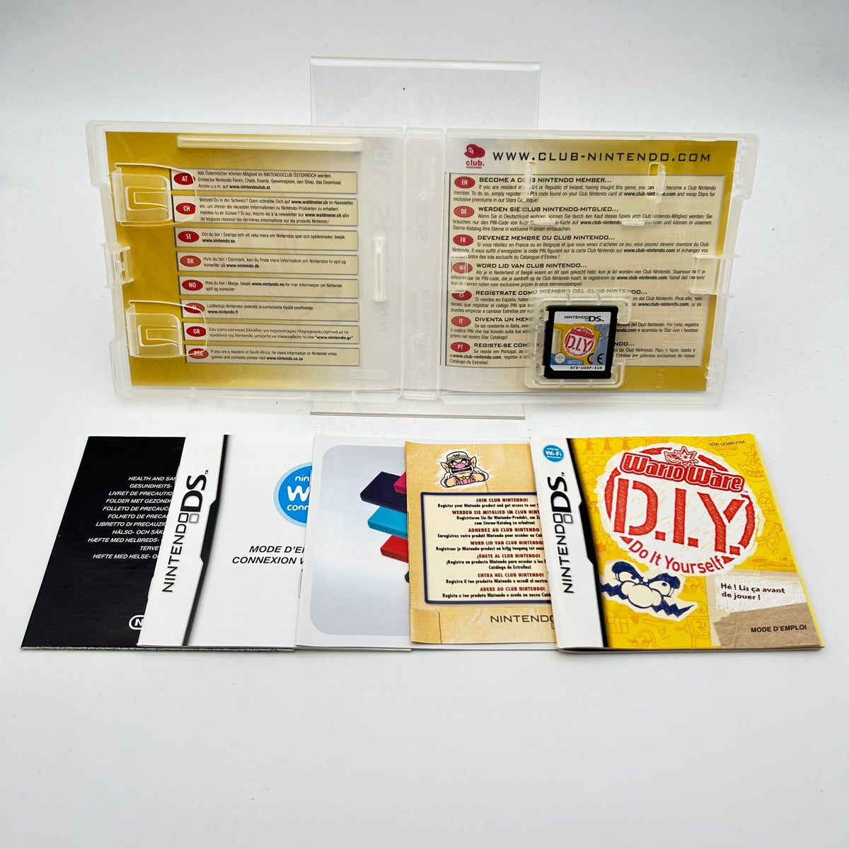 WARIOWARE DO IT YOURSELF - DS - Strike Games