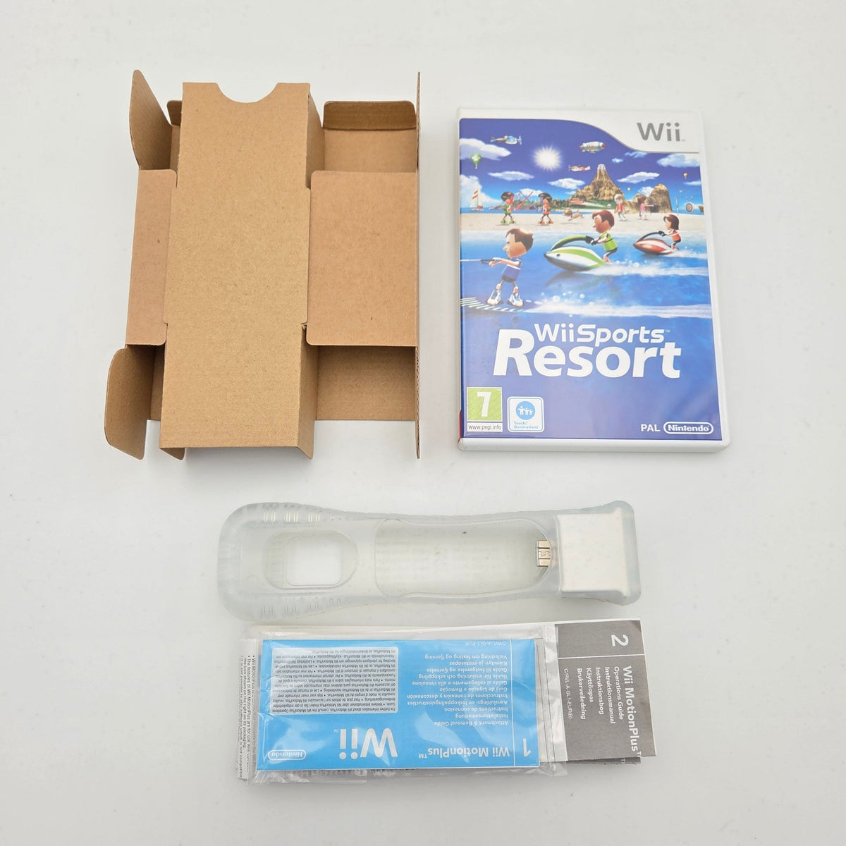 Wii Sport Resort - Nintendo Wii - Strike Games