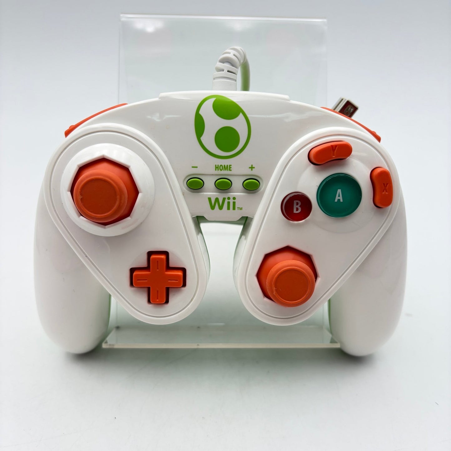 WIRED FIGHT PAD YOSHI - WII U - Strike Games