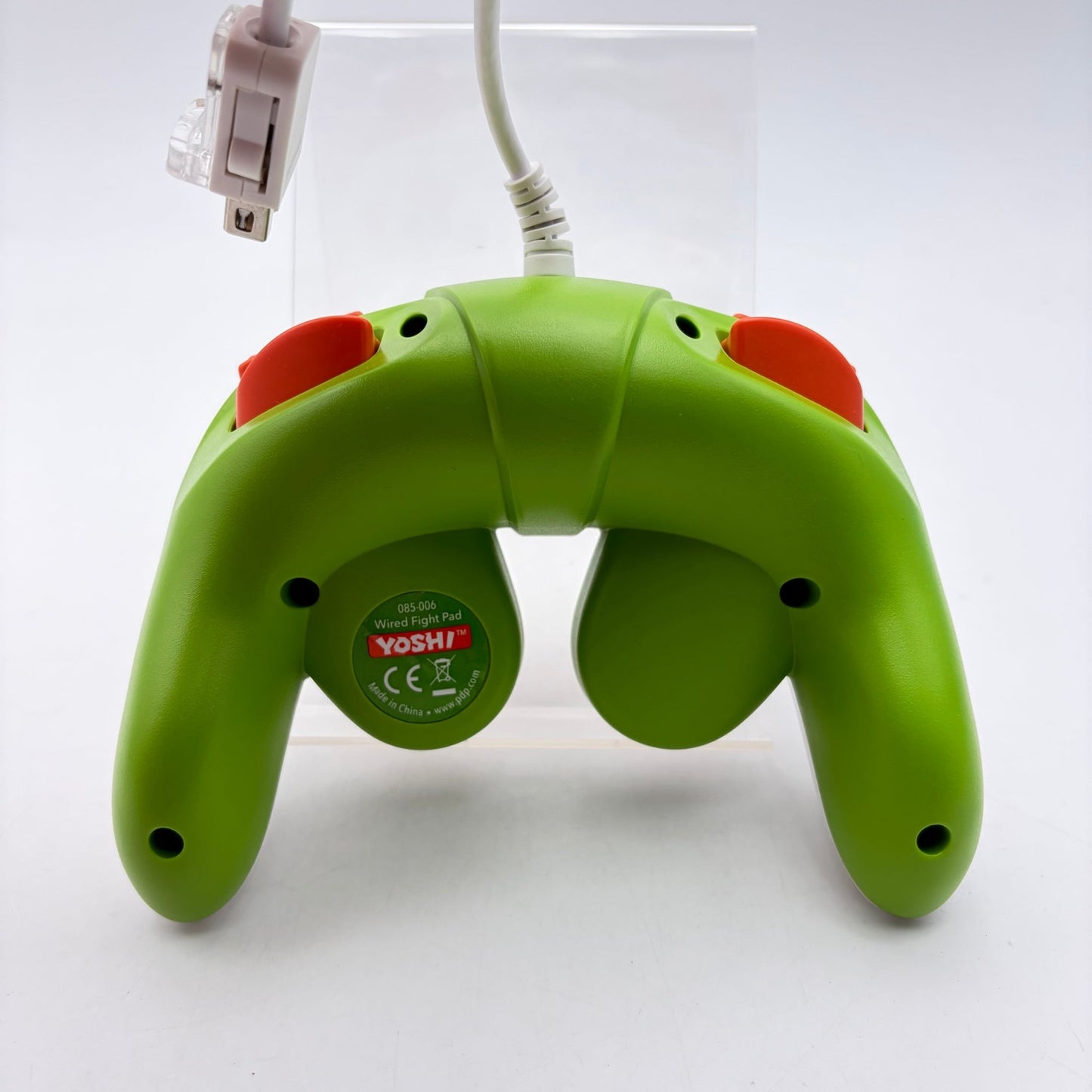 WIRED FIGHT PAD YOSHI - WII U - Strike Games