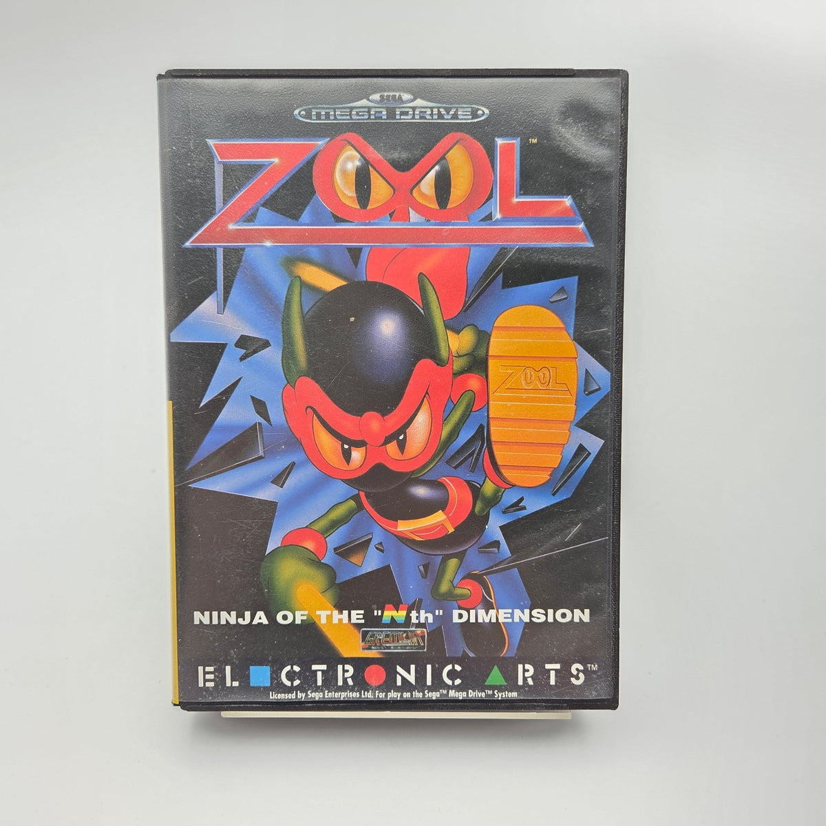 Zool - Mega Drive - Strike Games